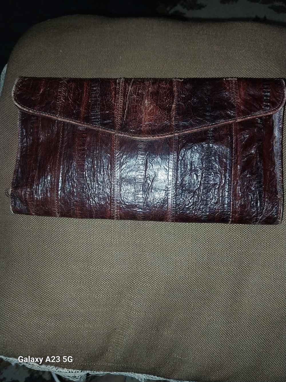 Vintage 70's Eel Skin Wallet/Clutch Brown Tri-Fold Zipper Pocket Checkbook Lined